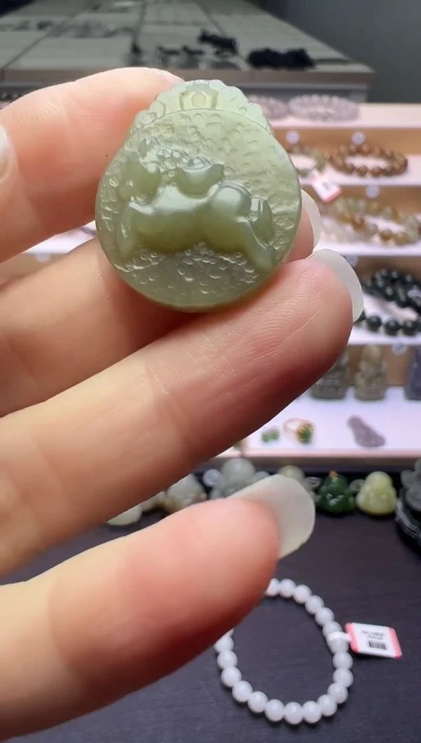 颈饰未镶嵌和田玉85号链接包容