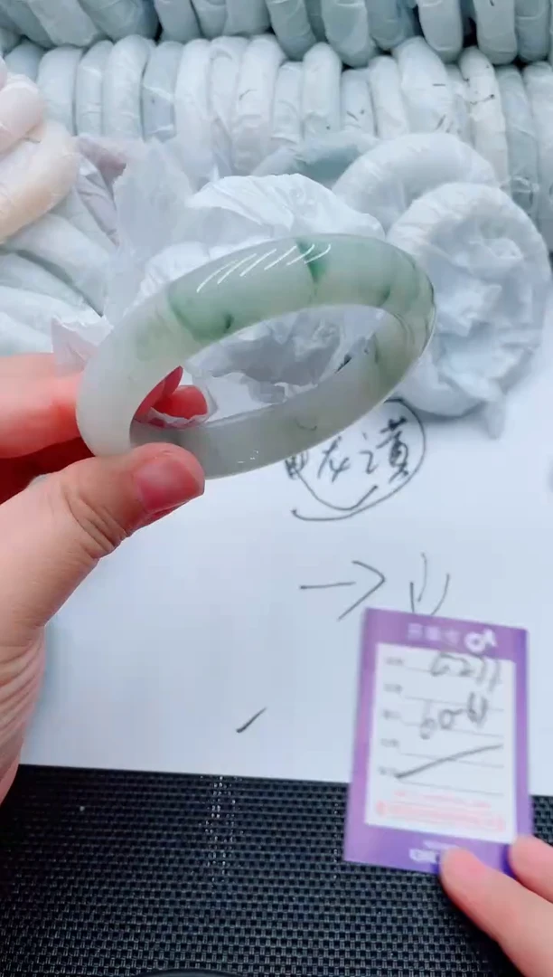 石英质玉手镯未镶嵌G277-60-61