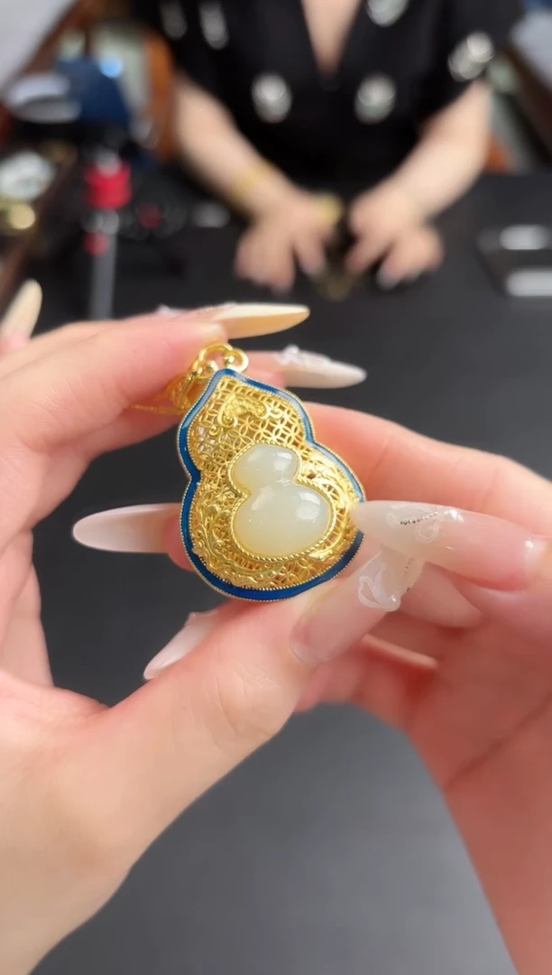 和田玉银S925镶嵌颈饰董小姐推荐 多样性发货 拍一发一