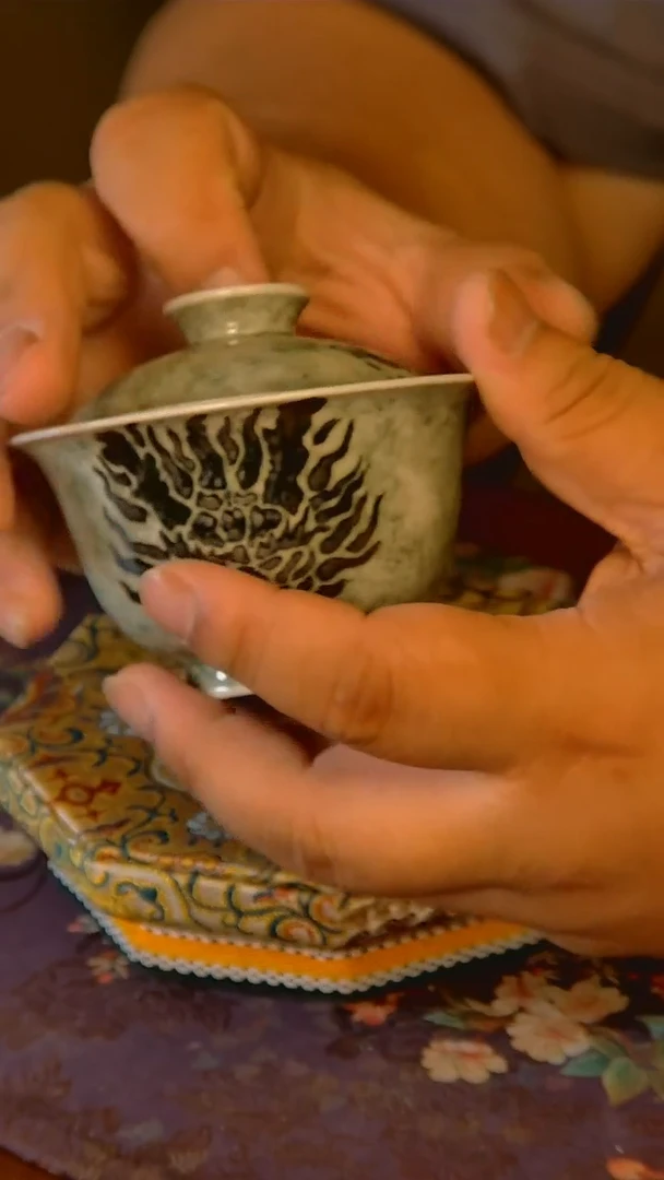 杯手工手绘杯杯很美丽