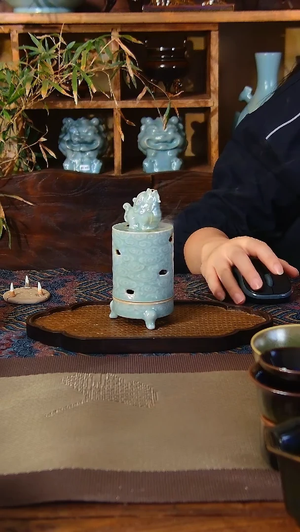 仿古釉狻猊香炉，，，