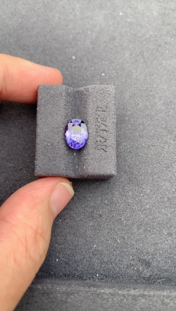 裸石彩色蓝宝石2.5ct紫蓝宝 BE 定制