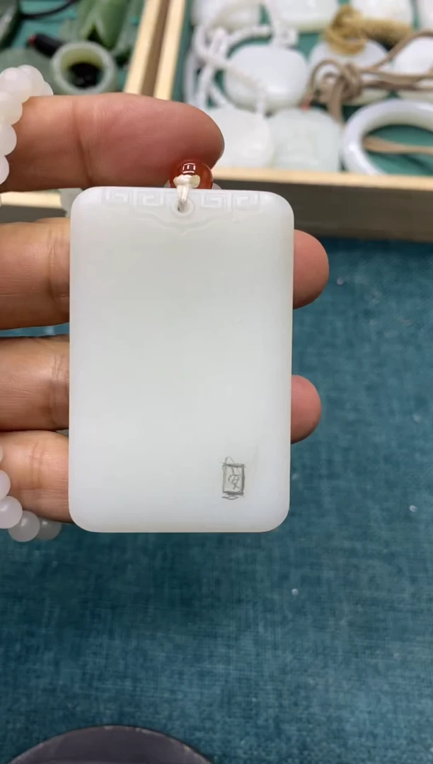 【闪购商品】和田玉吊坠未镶嵌吊坠