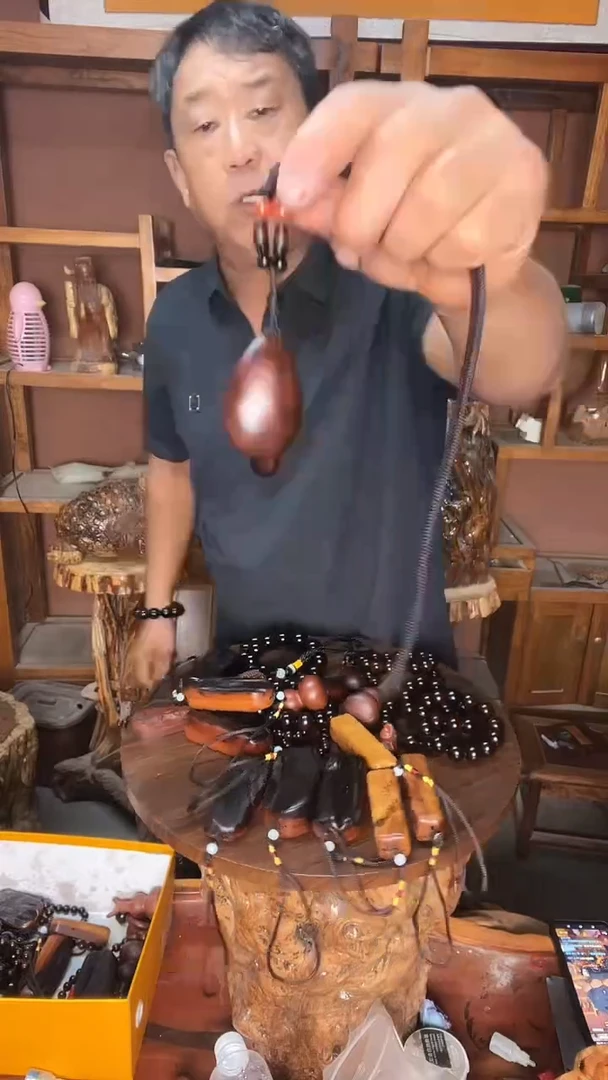 枣木雷击枣木水滴吊坠