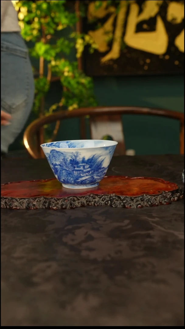 谢凯青花手绘山水主人杯