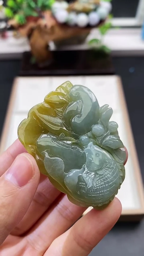 颈饰未镶嵌翡翠天然缅甸A货翡翠
