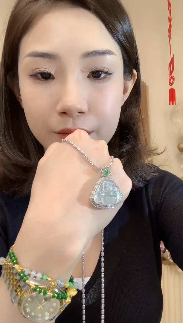 吊坠(不含链)18K金镶嵌翡翠A4 多样性发货一件