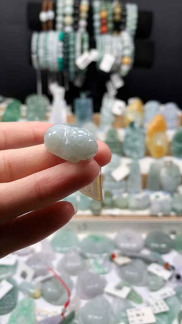 吊坠(不含链)未镶嵌翡翠53貔貅