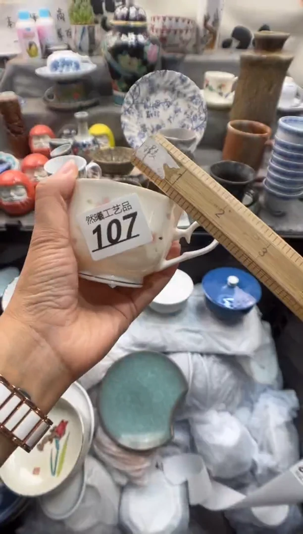 瓷片翡****牵107