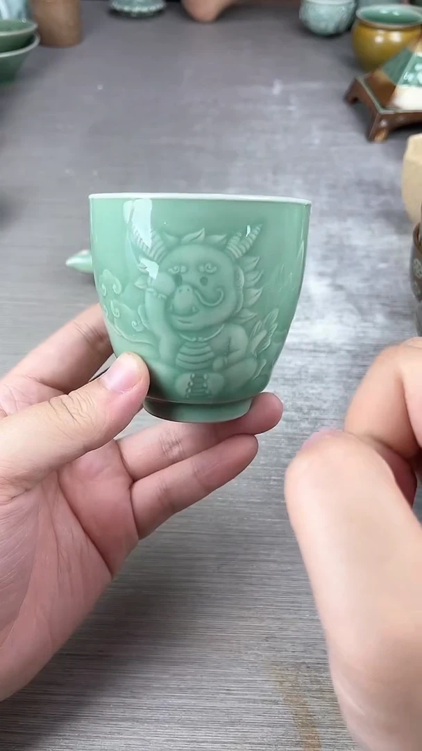 青瓷福利场别错过微微瑕