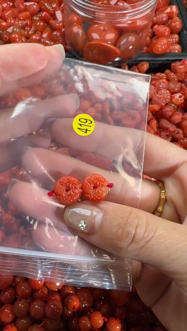 【闪购商品】南红玛瑙颈饰未镶嵌1