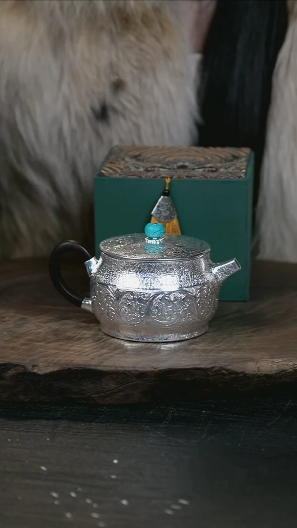 手工新款缠枝莲汉瓦壶