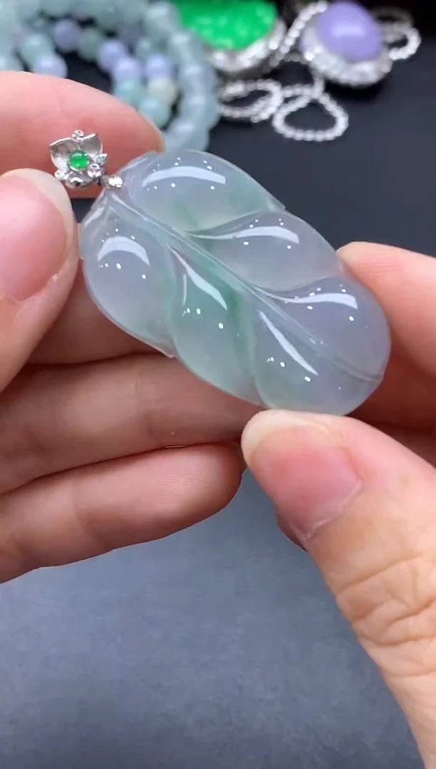 颈饰18K金镶嵌翡翠391-中国好珍宝