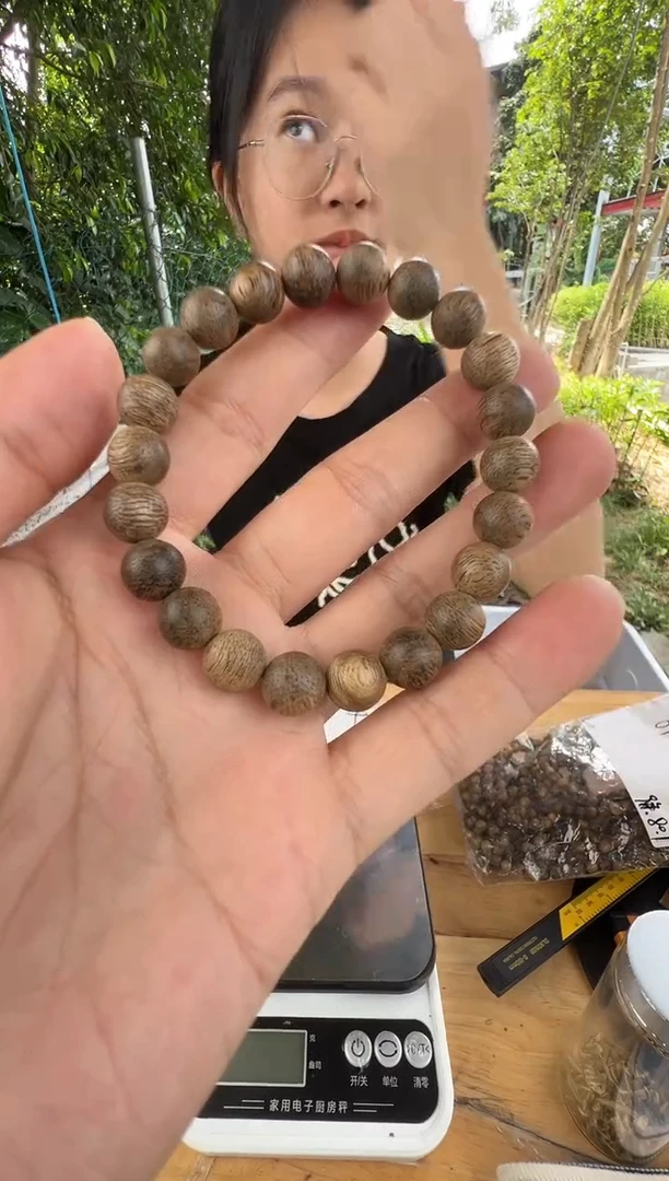 沉香手串文莱黑棋09圆珠单圈多样性发一