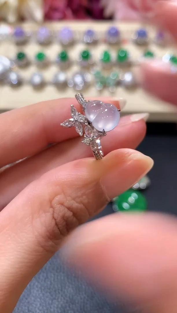 18K金镶嵌戒指翡翠z62