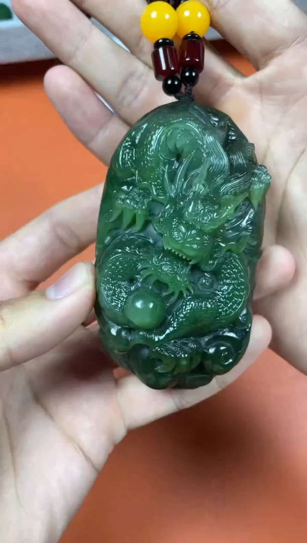 颈饰未镶嵌和田玉礼***代5