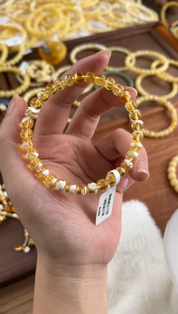 【闪购商品】蜜蜡裸石未镶嵌金瓷白接受瑕疵拍