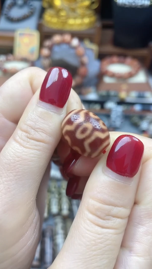 玛瑙/玉髓散珠张*金蟾红肉达洛七眼