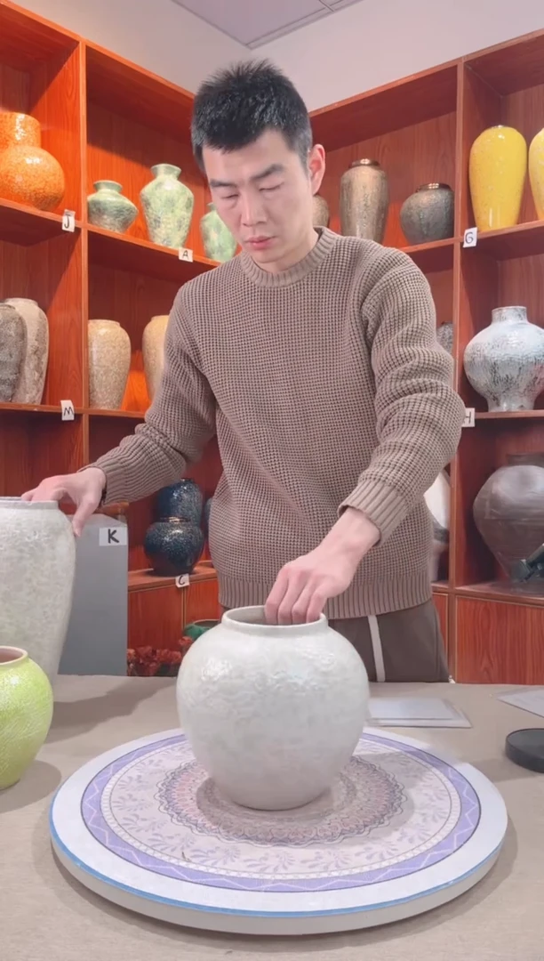 【闪购商品】瓶茶白 小号  陶瓷花瓶 无花