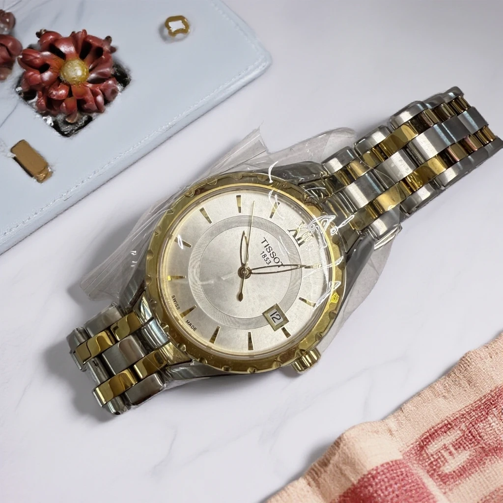 95新 Marc Jacobs/莫杰 天梭优雅女士金色石英手表 1895 5050