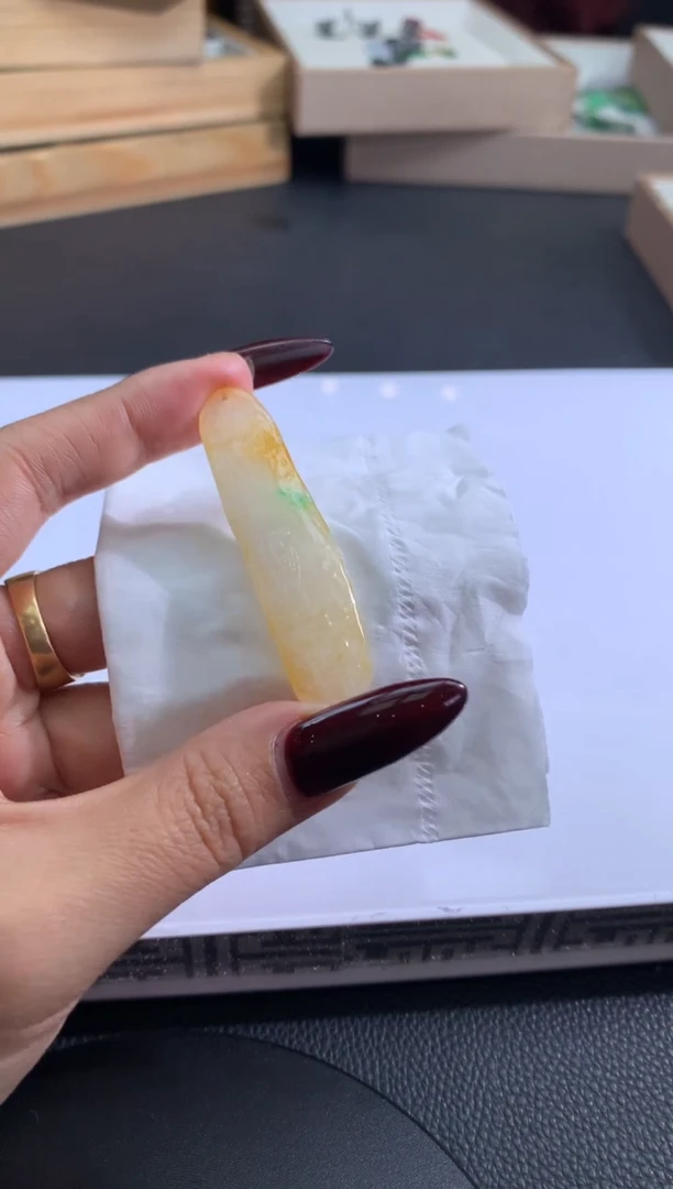 【闪购商品】定制翡翠未镶嵌翡翠