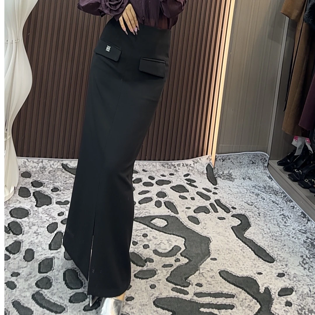 师小姐女装~春装新款高腰直筒修身前开叉黑色半裙8831