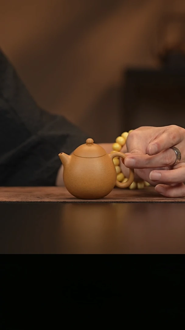 允禾斋  紫砂壶  龙蛋 黄段