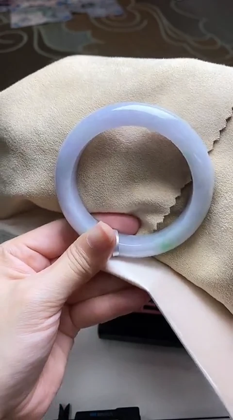 未镶嵌手镯翡翠手镯