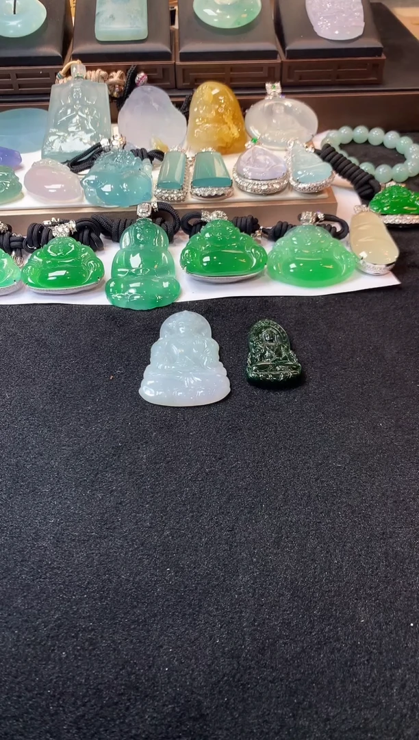 未镶嵌定制翡翠梵*~4063毛货不退不换
