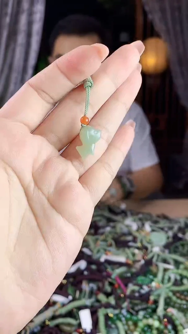 和田玉未镶嵌挂件多样性发货拍一发一