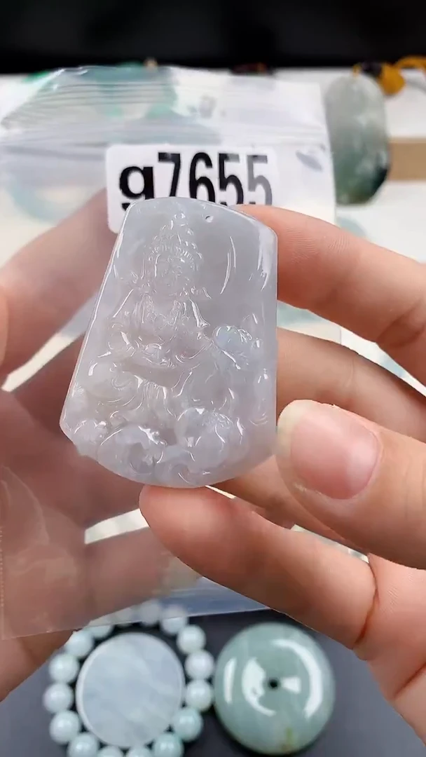 颈饰未镶嵌翡翠天然翡翠吊坠挂件