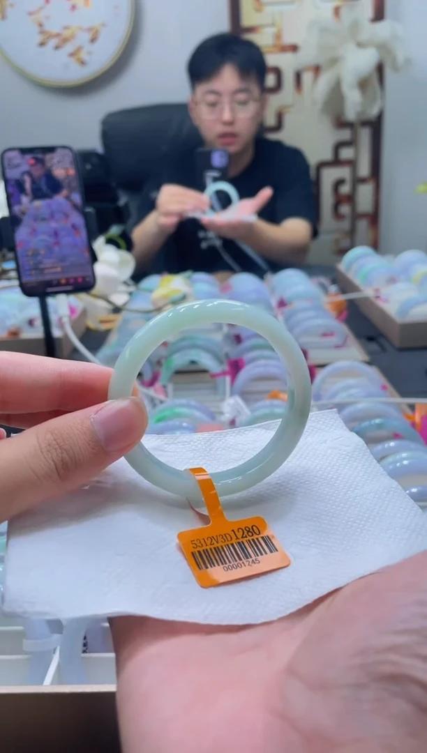 未镶嵌手镯翡翠118-53
