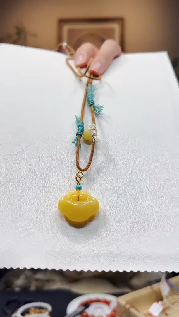 蜜蜡颈饰未镶嵌项链