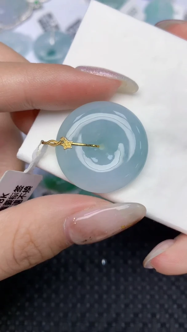 颈饰18K金镶嵌翡翠天然缅甸翡翠a货百元以上9元证书费自理