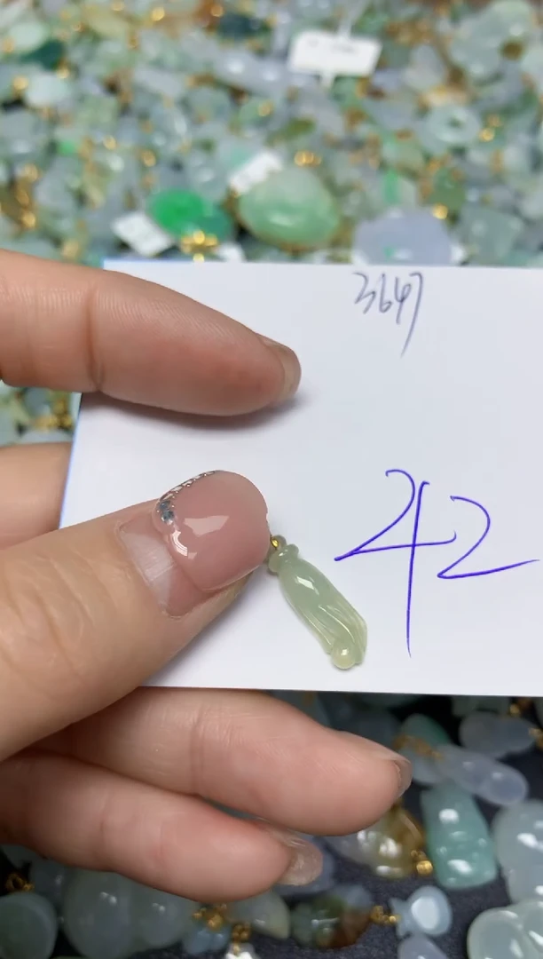 【闪购商品】翡翠挂件18K金镶嵌 天然翡翠A货
