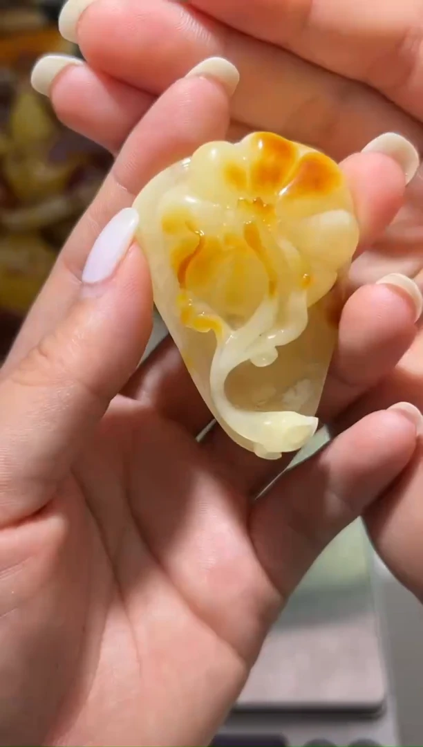 裸石琥珀未镶嵌琥珀蜜蜡吊坠