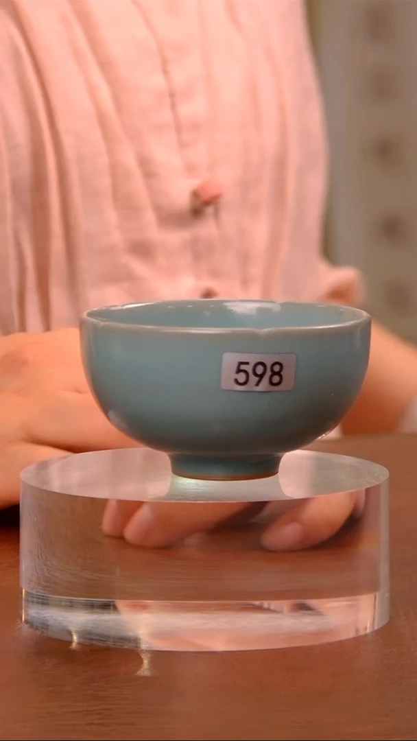 【闪购商品】瓷片598花口鸡心............