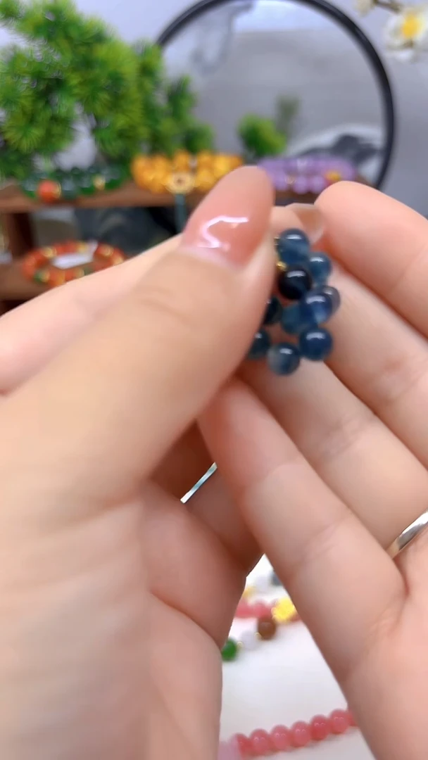 14K金镶嵌翡翠耳饰E420