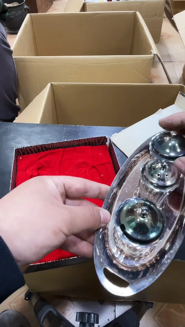 金属如图所示 阁集工艺品