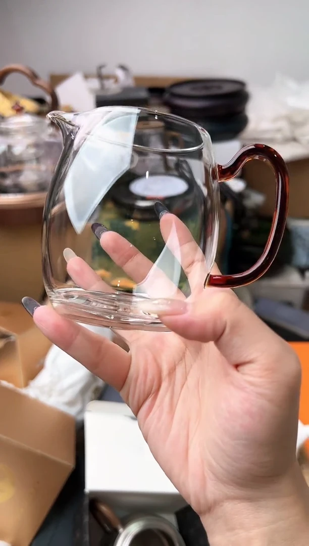 禾墨清辰茶海琥珀色