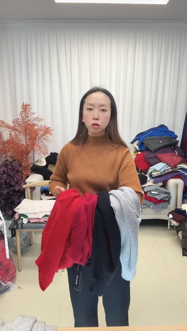 599米纯山羊绒M码（90-115斤）L码（90-125斤）拍下备注颜色尺寸