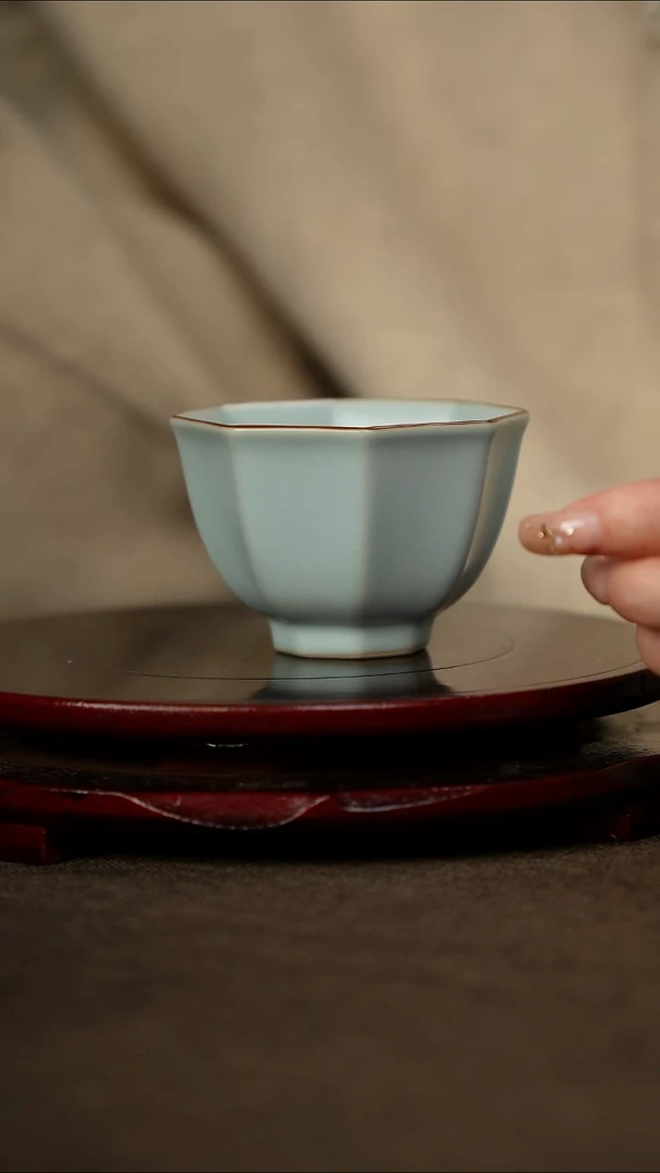 微微瑕 八方杯 无底款