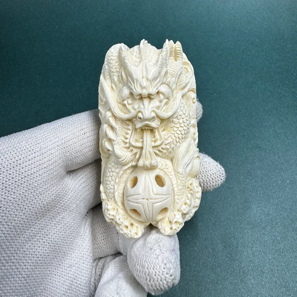 E6640天然猛犸牙雕刻牌 支持鉴定 假一罚四