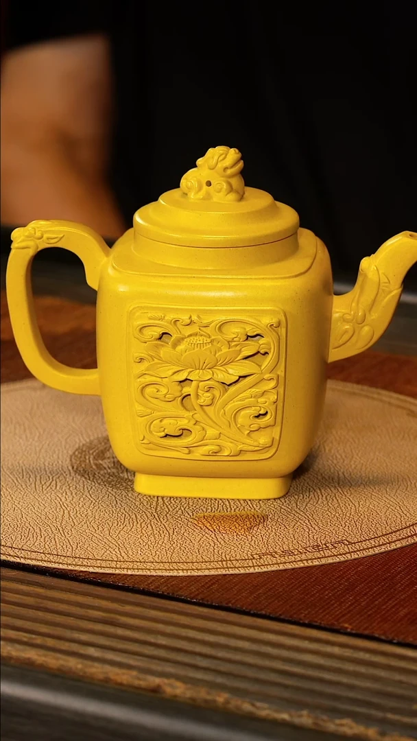 宜兴紫砂PHJ 琉璃黄金段 祥瑞 260cc