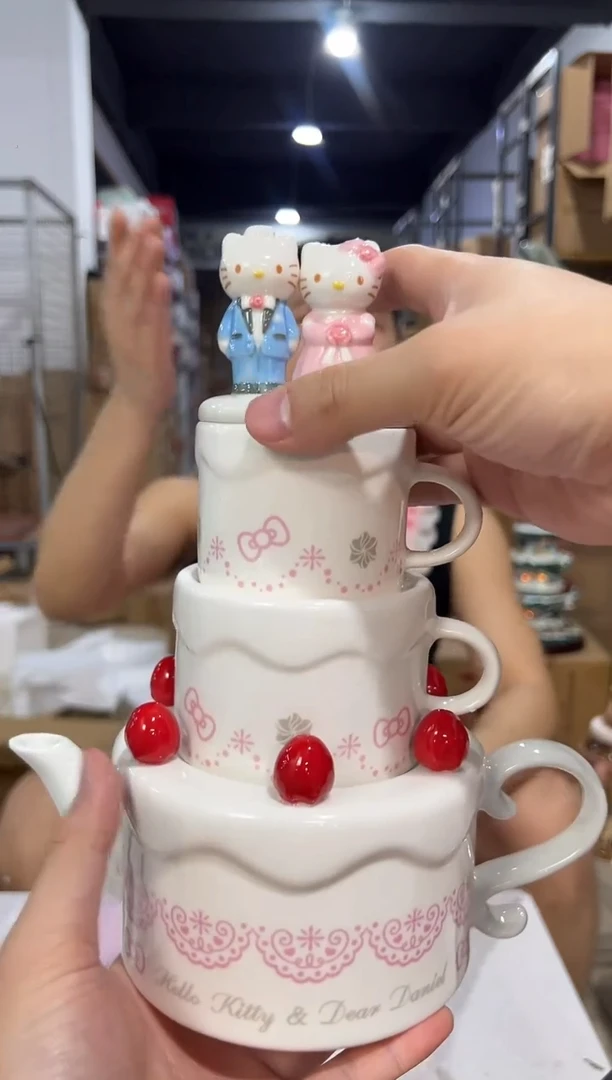 瓷片原盒结婚kt猫蛋糕茶壶