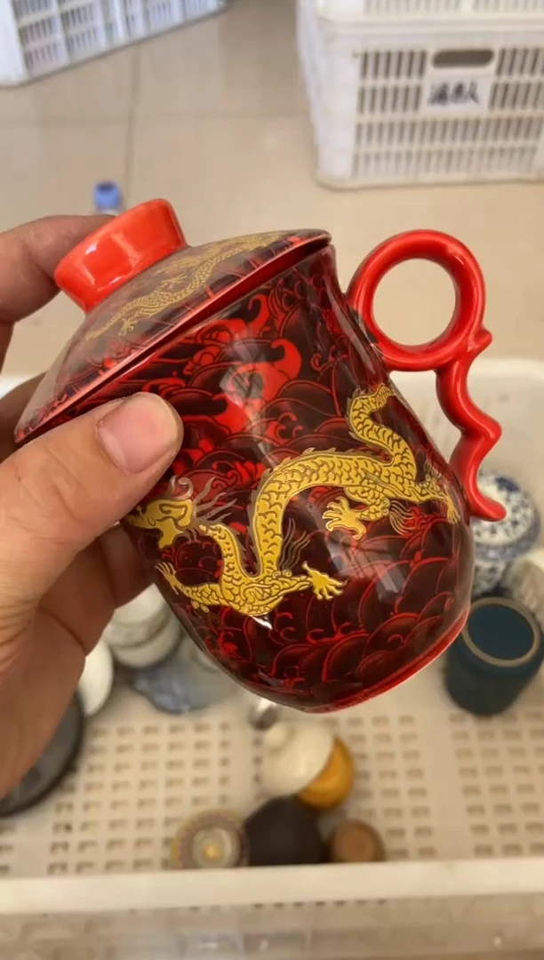 无运费险有瑕疵的摄影的产品有使用过的痕迹有点脏介意勿拍