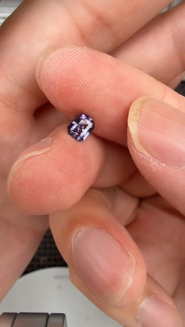 裸石未镶嵌尖晶石1p-A1079