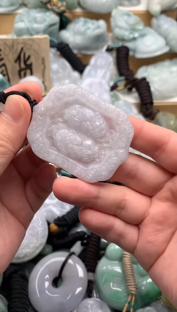 吊坠(不含链)未镶嵌翡翠1