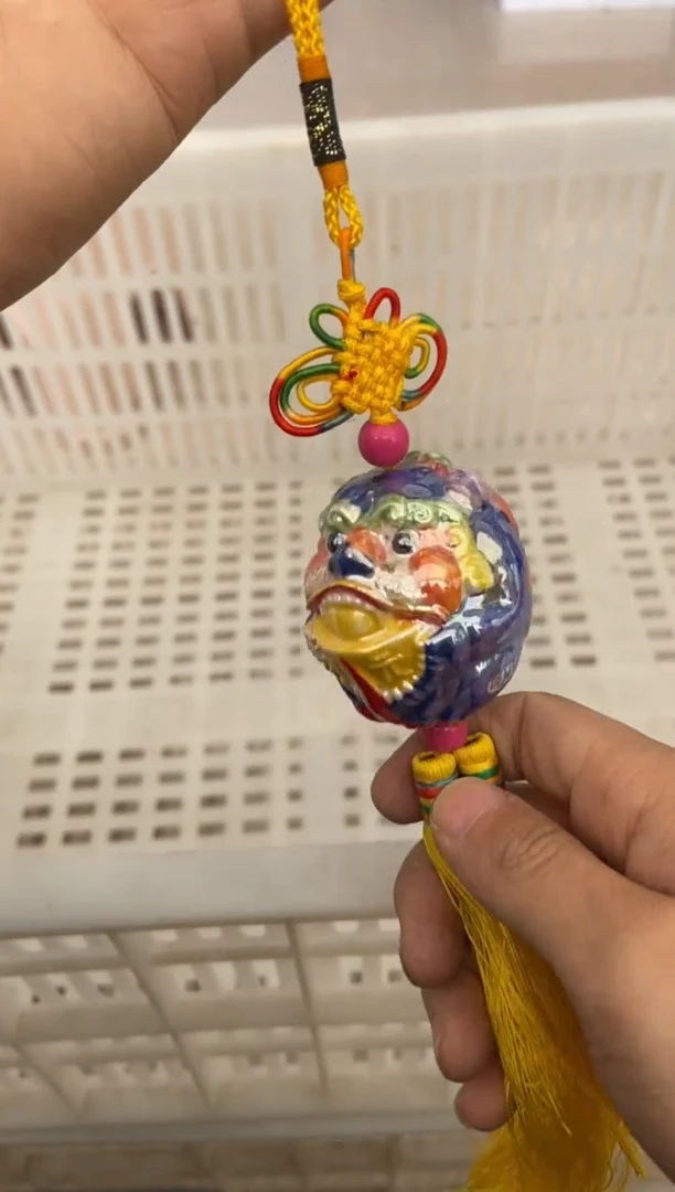 无运费险有瑕疵的摄影的产品有使用过的痕迹有点脏介意勿拍