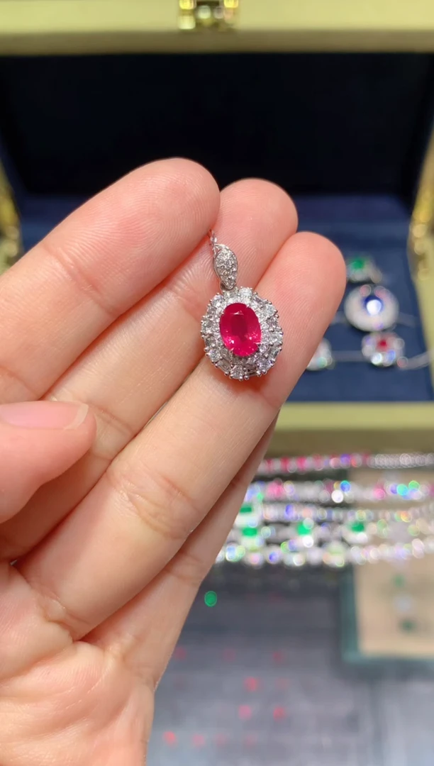 【闪购商品】红宝石吊坠(不含链)18K金镶嵌0.94CT 缅甸